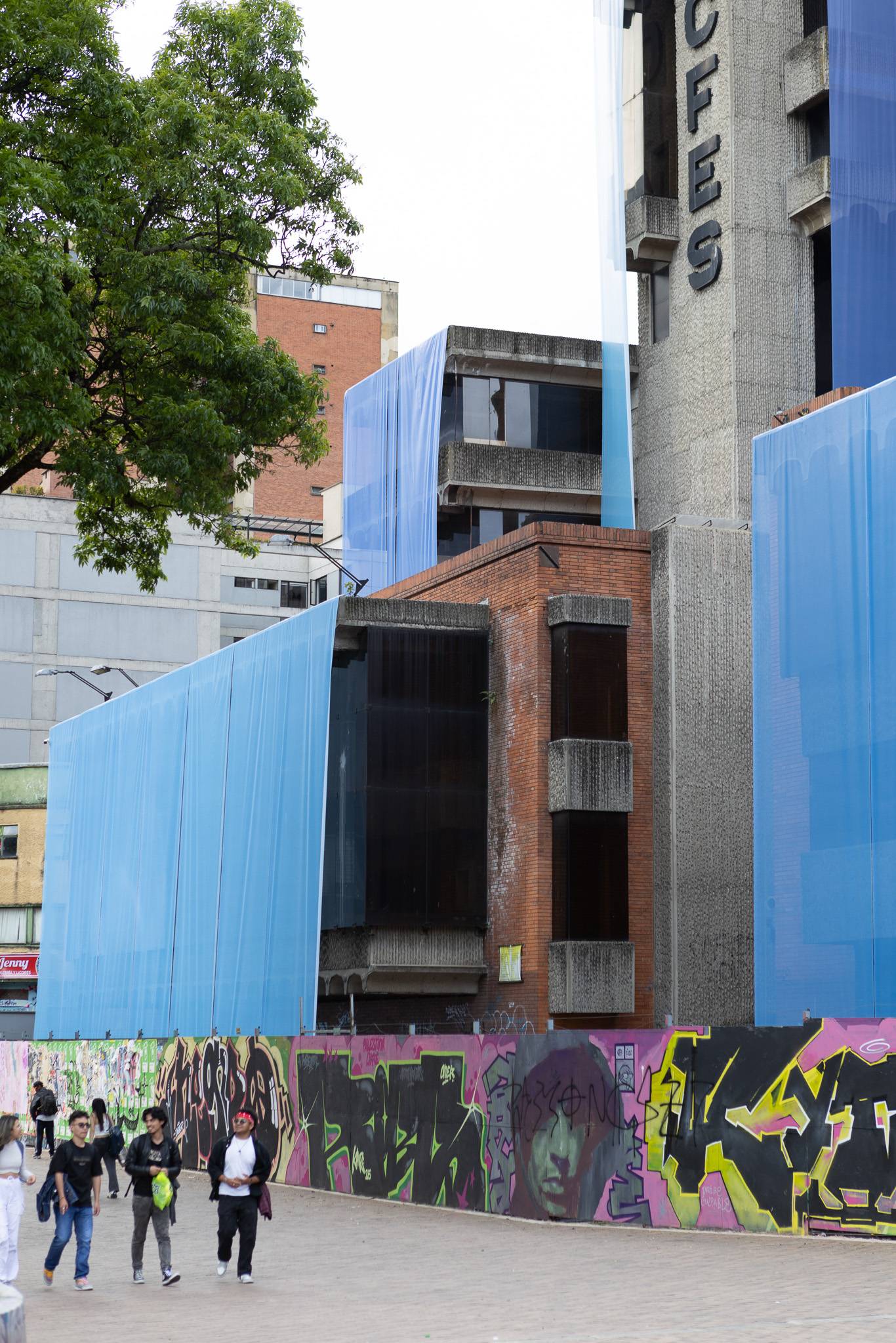 H&eacute;ctor Zamora