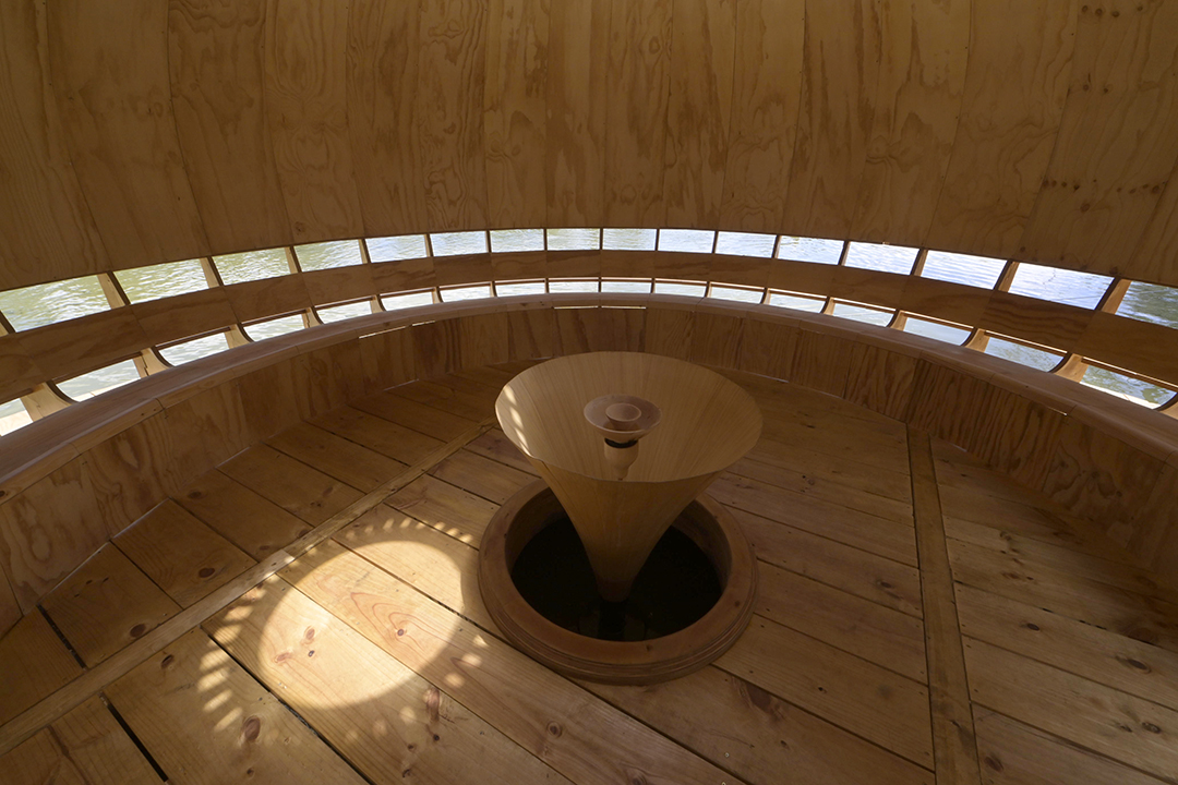 Leonel V&aacute;squez