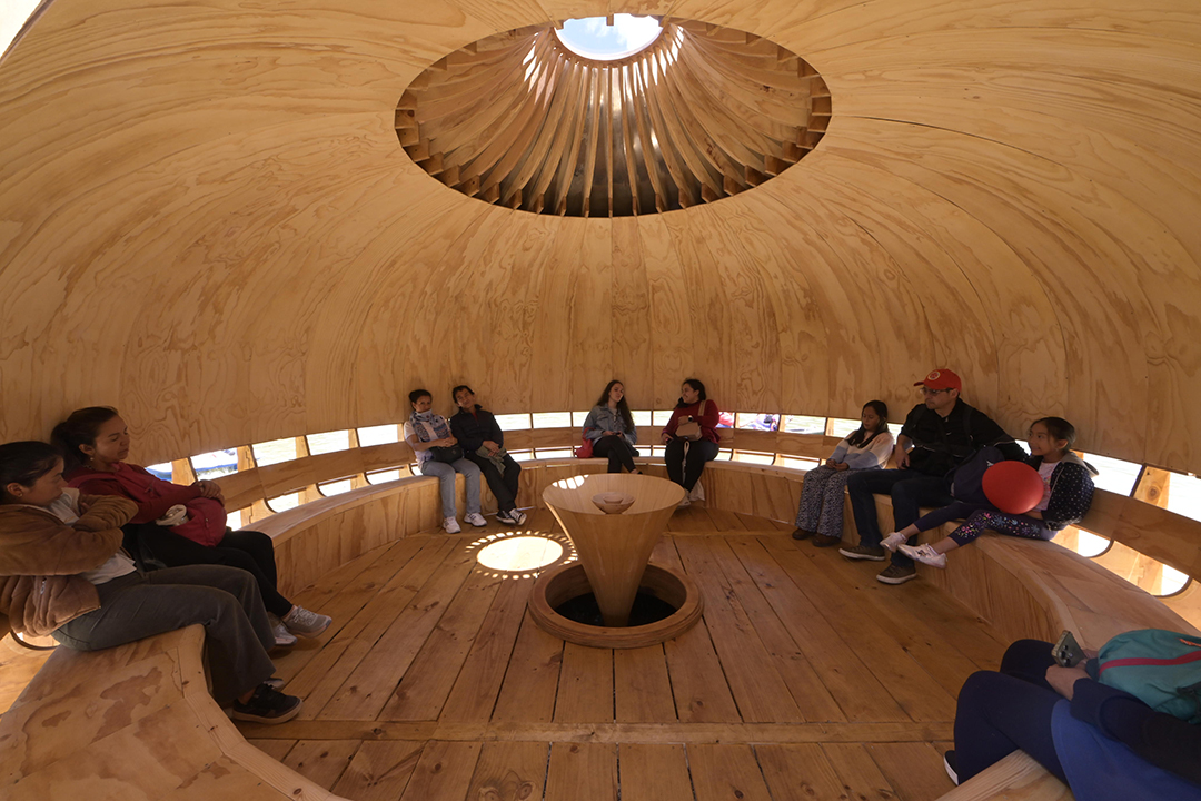 Leonel V&aacute;squez