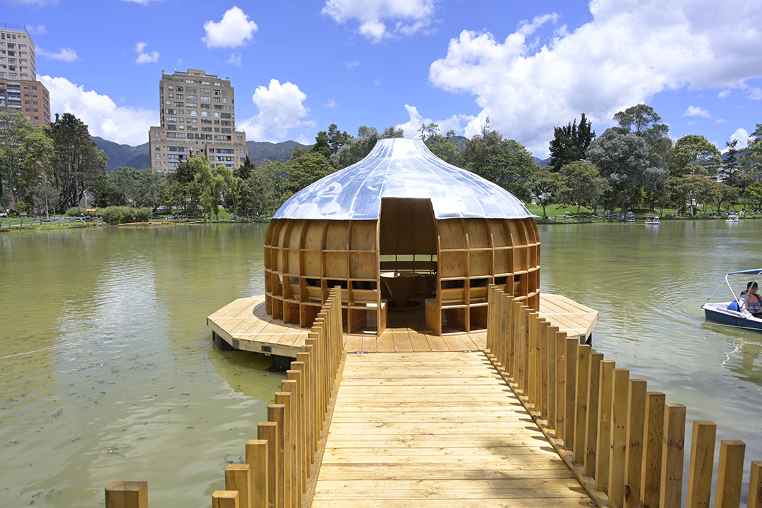 Leonel V&aacute;squez