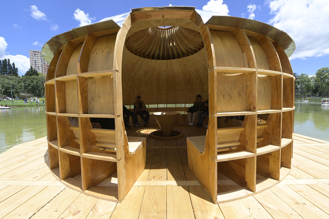 Leonel V&aacute;squez