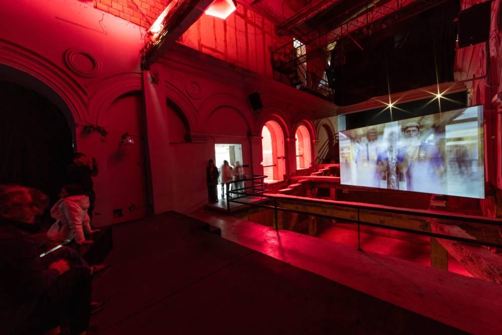 Bárbara Wagner & Benjamin de Burca