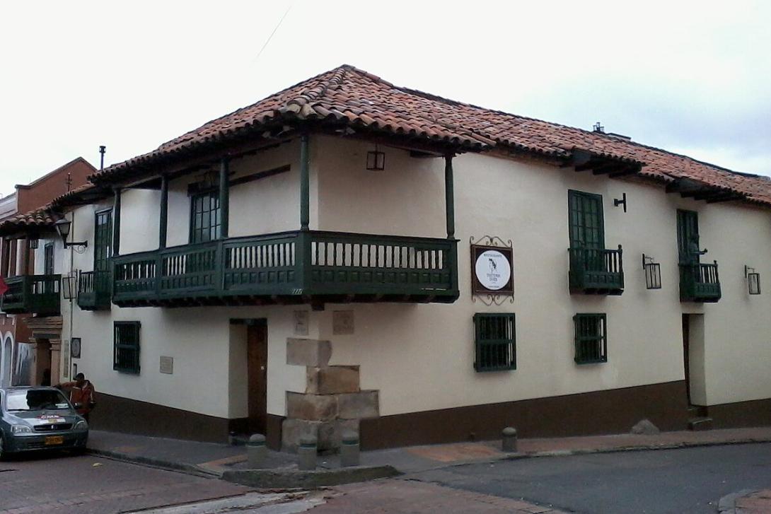 Fundación Gilberto Alzate Avendaño
